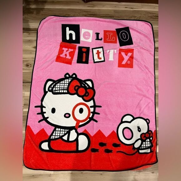 Hello Kitty by Sanrio Fleece Blanket - Picture 1 of 2